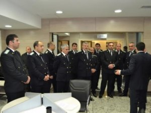 Прокурорлуғунун әмәкдашы Сејфулла Гурбанов вә оғлу Сәрхан Гурбанов намаз гылдығы үчүн ишдән чыхарылыб